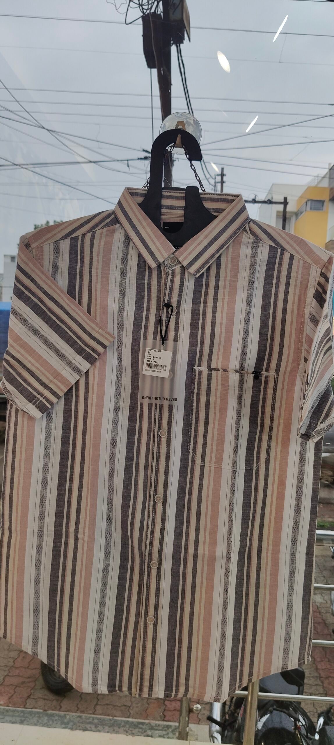 BE18 Men’s Striped Shirt - Image 2